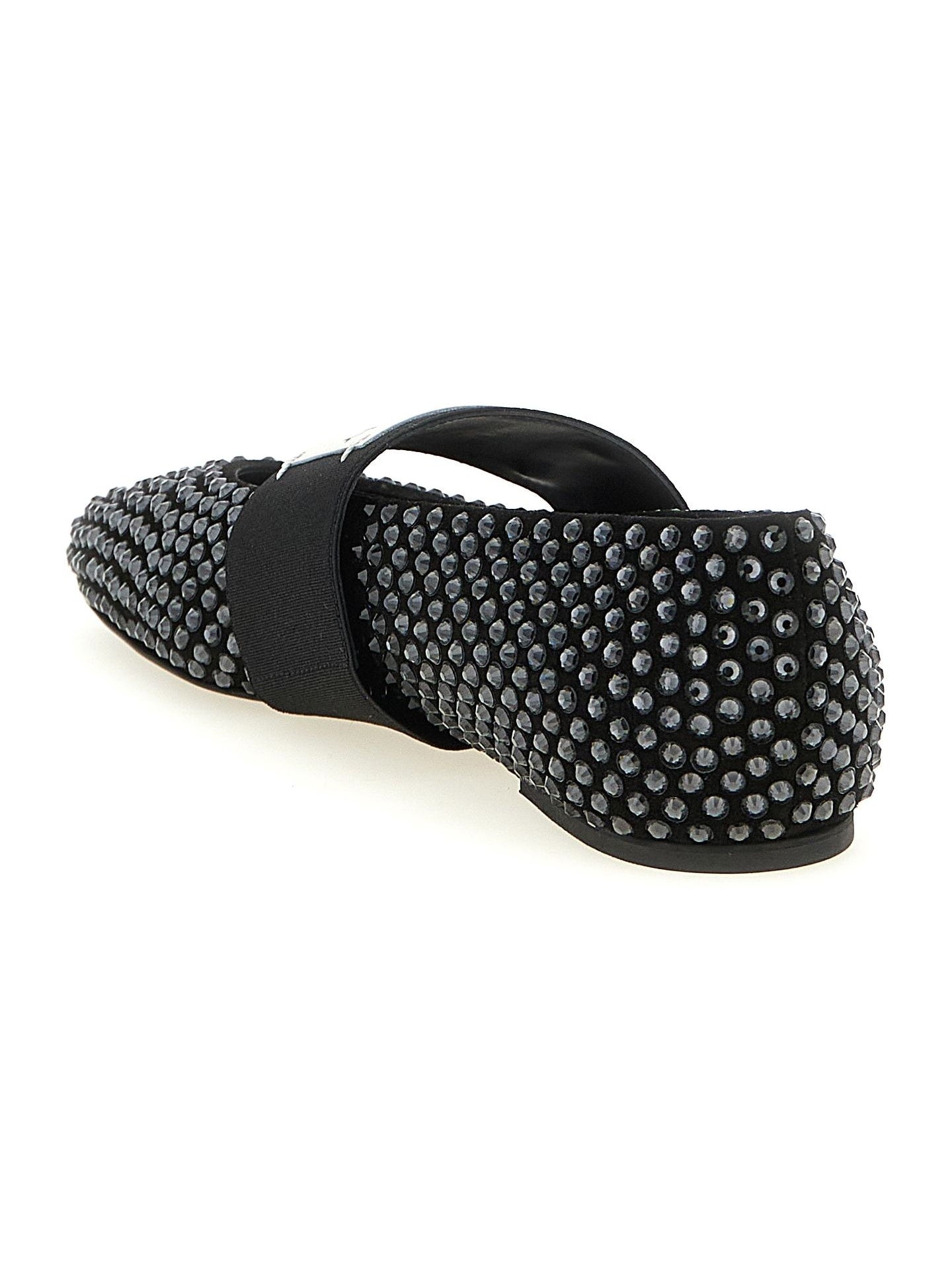 Givenchy · Ниски обувки · Черен | DontMiss.bg