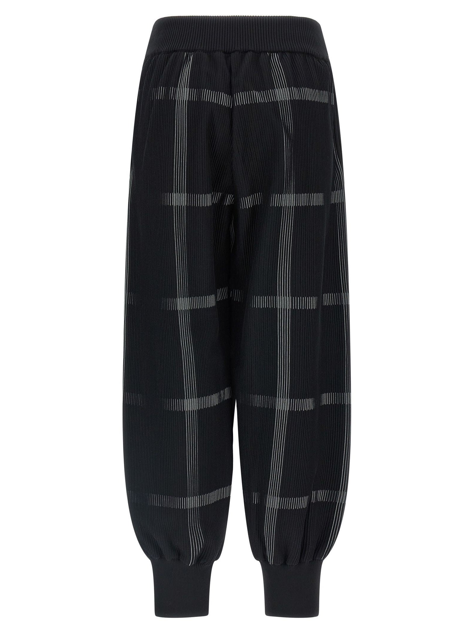 PLEATS PLEASE ISSEY MIYAKE · Джогъри · Черен | DontMiss.bg