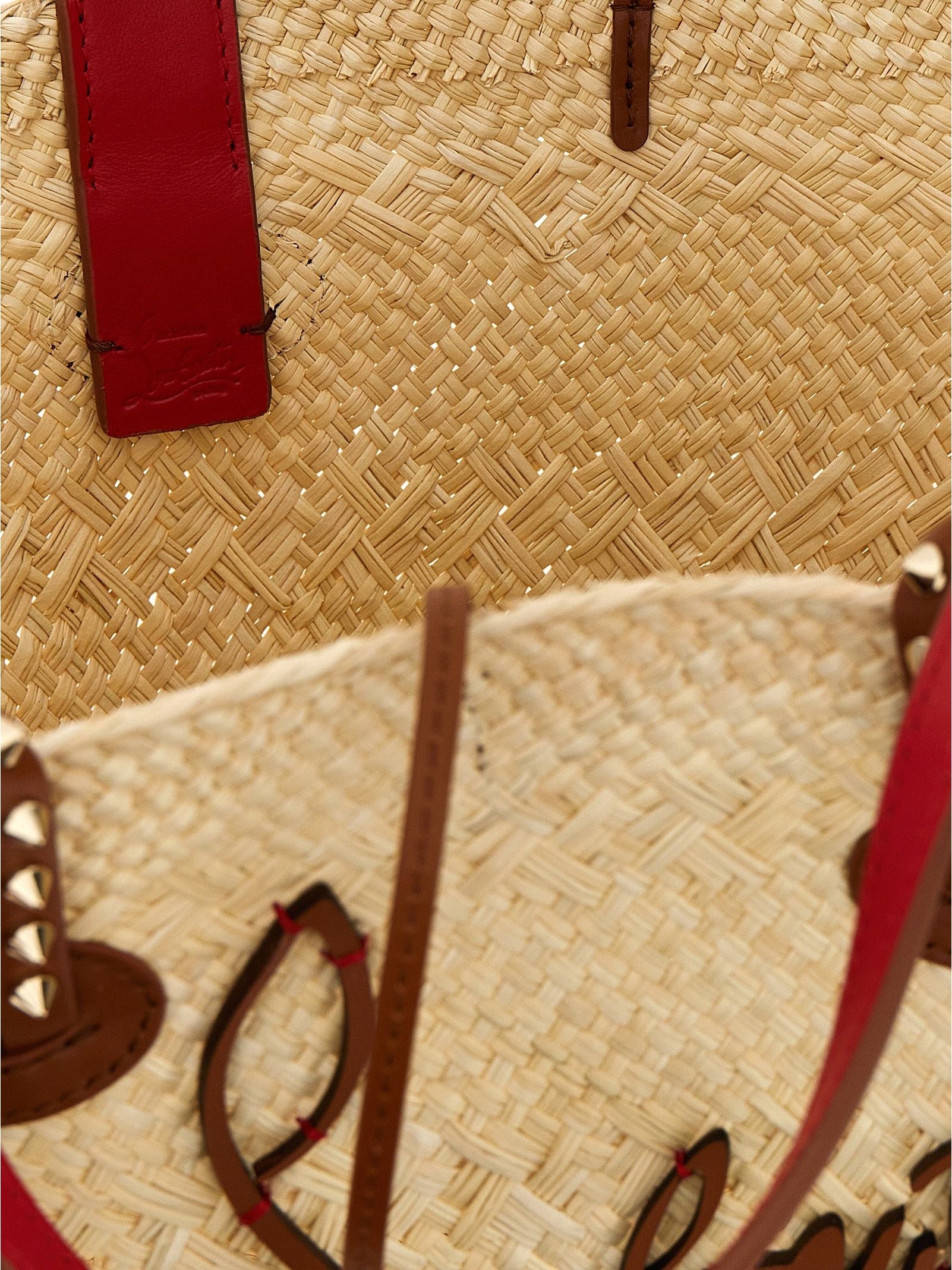 Christian Louboutin · Дамска чанта · Бежов | DontMiss.bg