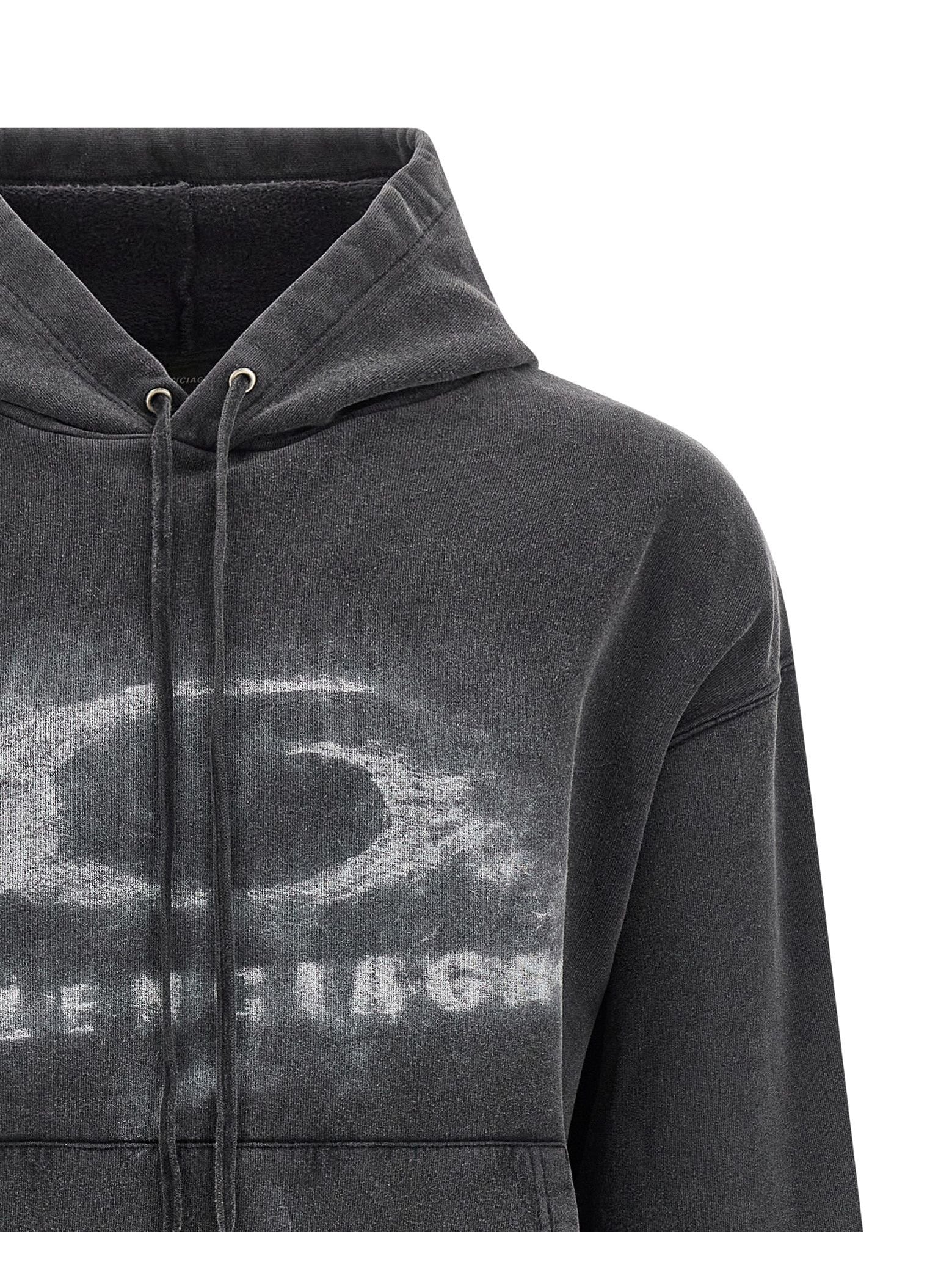 Balenciaga · Суитшърт · White/Black | DontMiss.bg