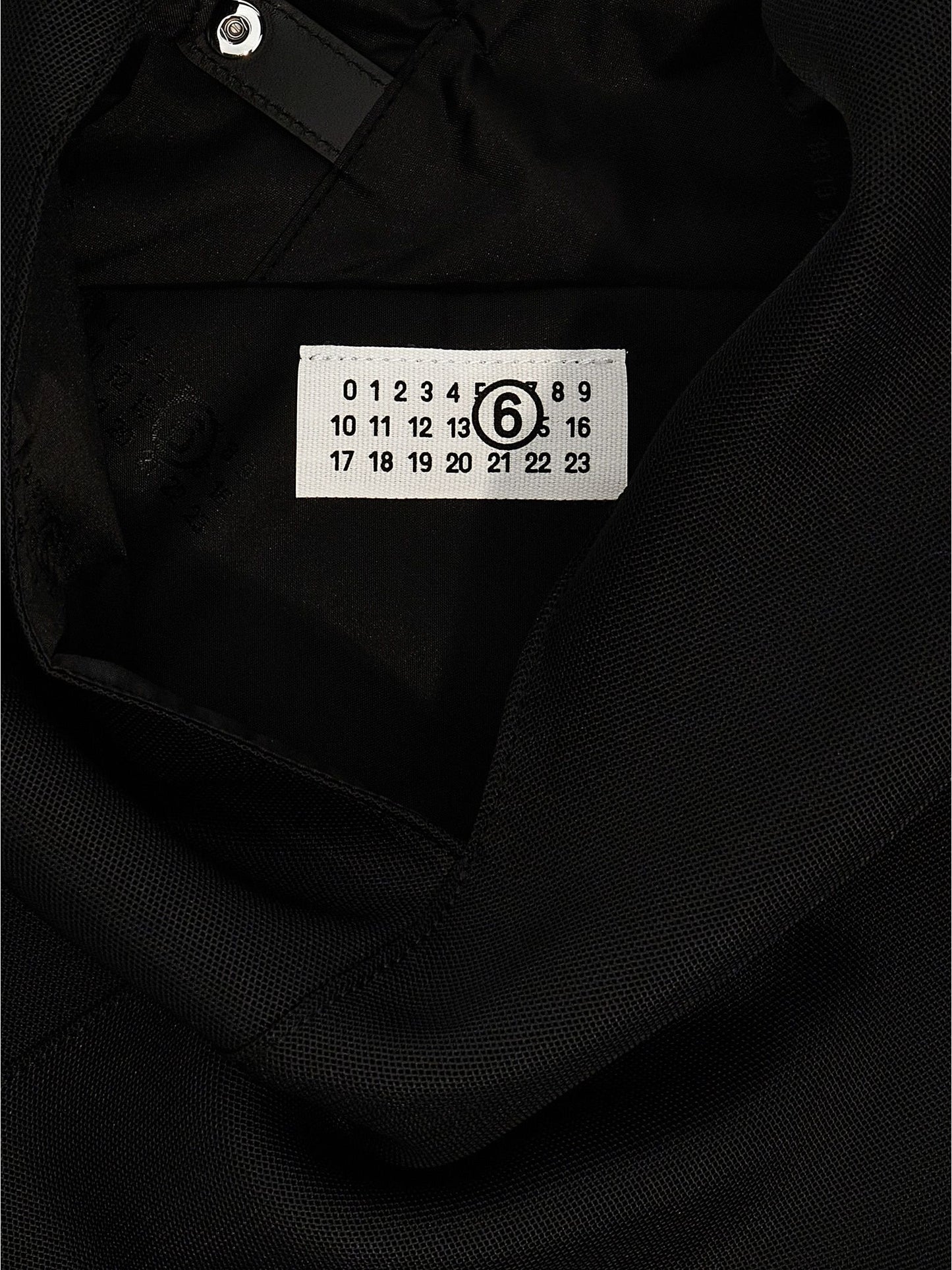 MM6 Maison Margiela · Дамска чанта · Черен | DontMiss.bg