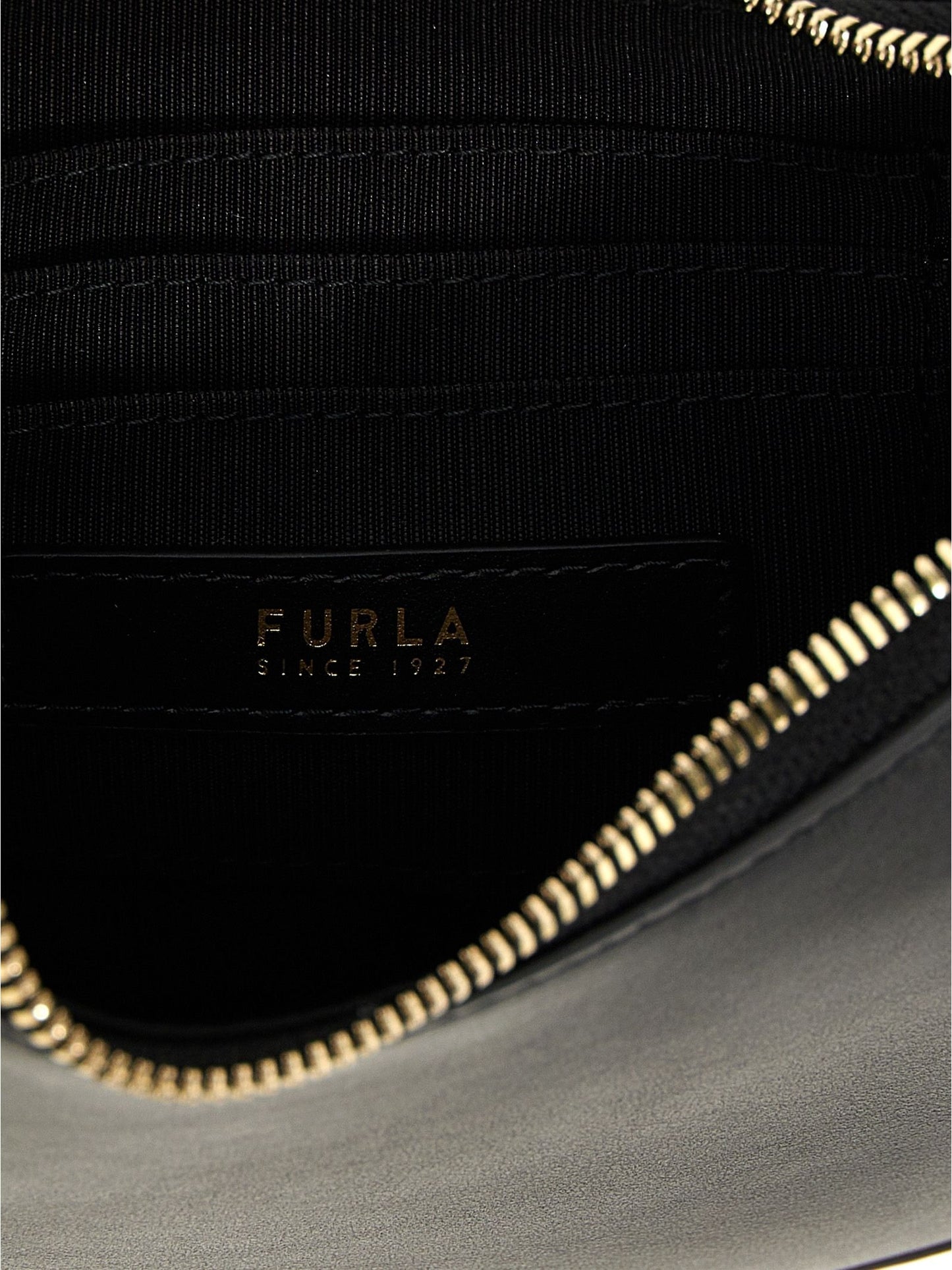 Furla · Дамска чанта · Черен | DontMiss.bg