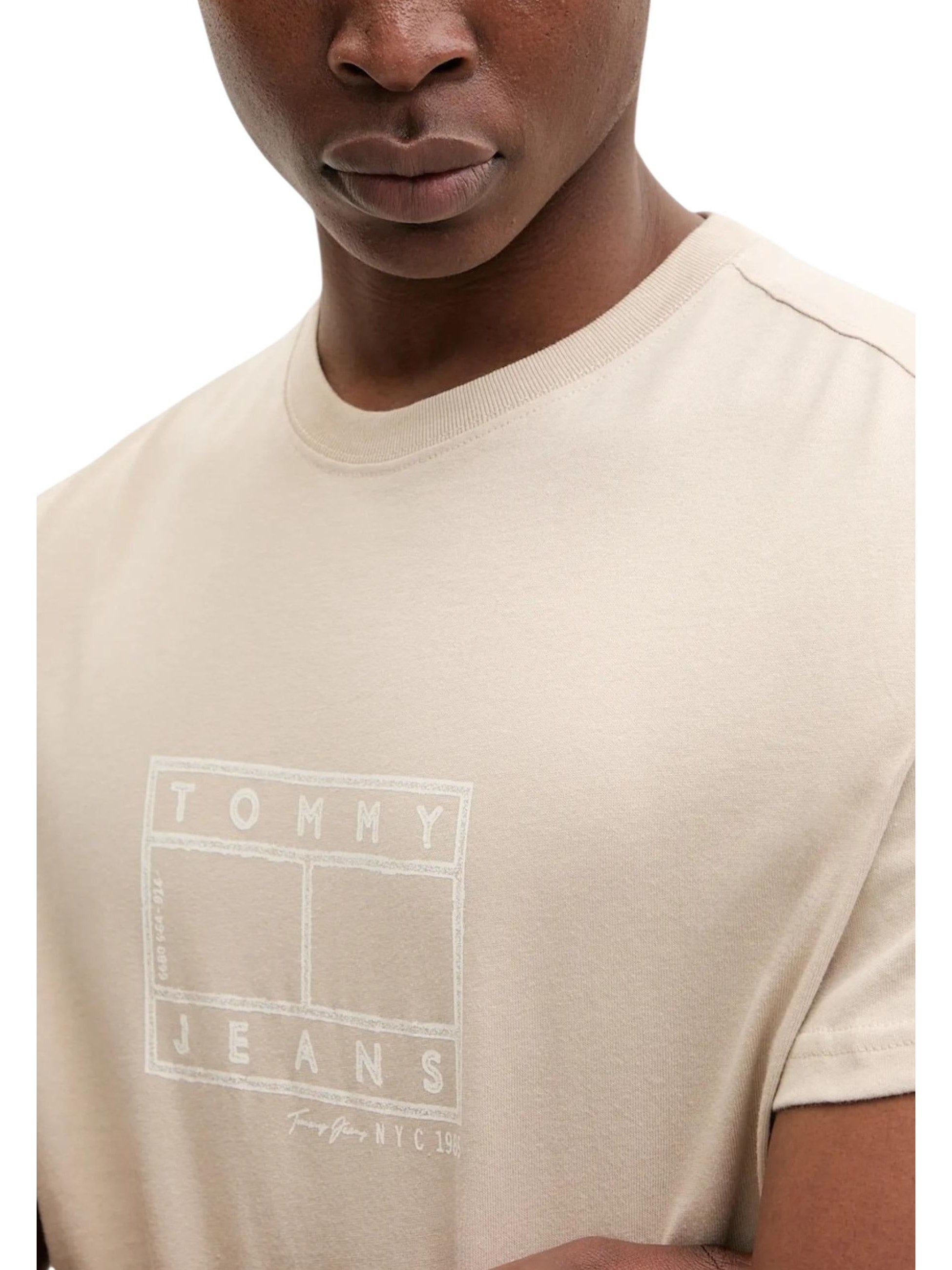 Tommy Jeans · Тениска · DM0DM22317 | DontMiss.bg
