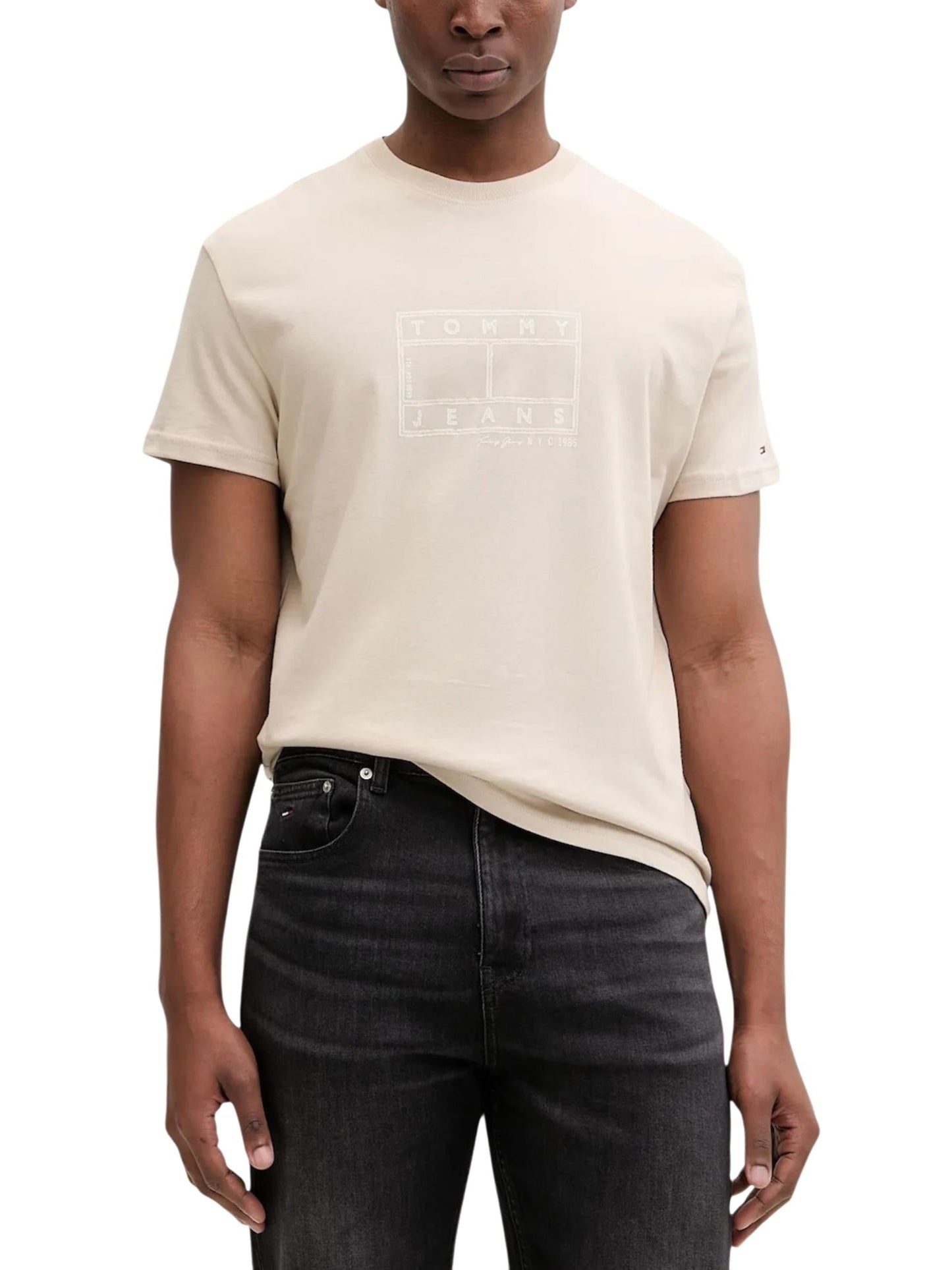 Tommy Jeans · Тениска · DM0DM22317 | DontMiss.bg