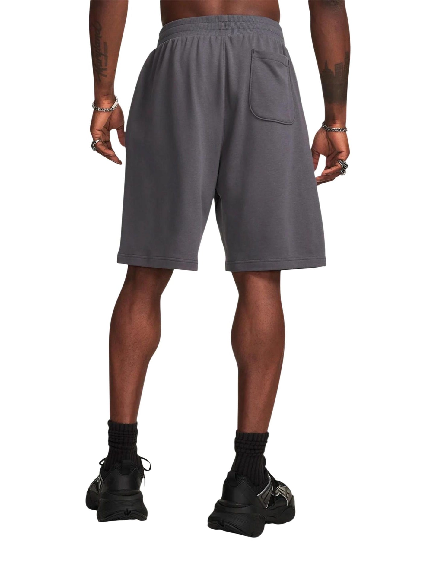 Under Armour · Шорти · Сив | DontMiss.bg