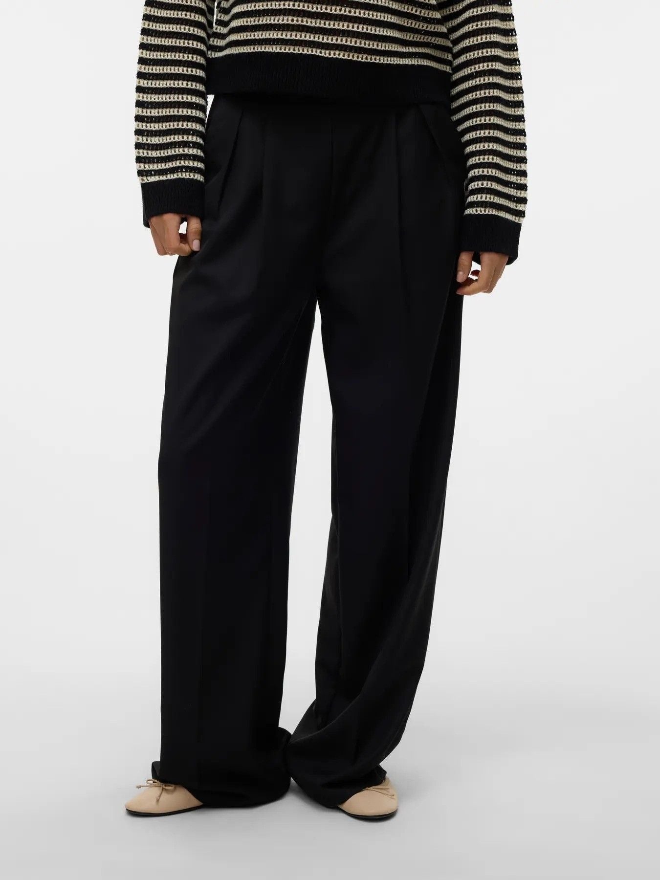 Vero Moda · Панталони · 10323772 | DontMiss.bg