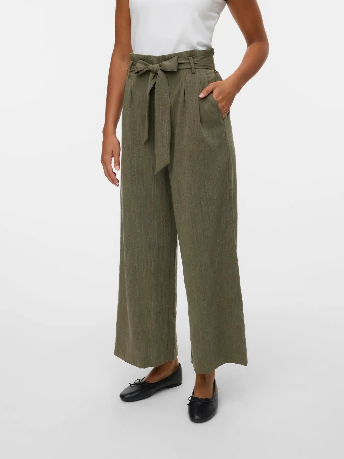 Vero Moda · Панталони · 10343569 | DontMiss.bg