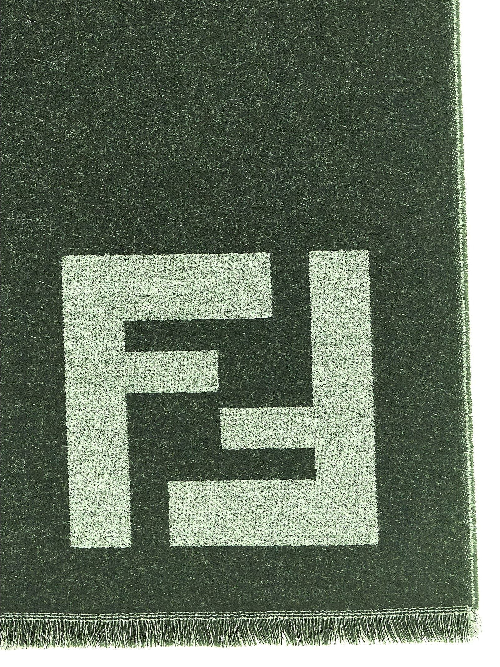 Fendi · Шал · Черен | DontMiss.bg
