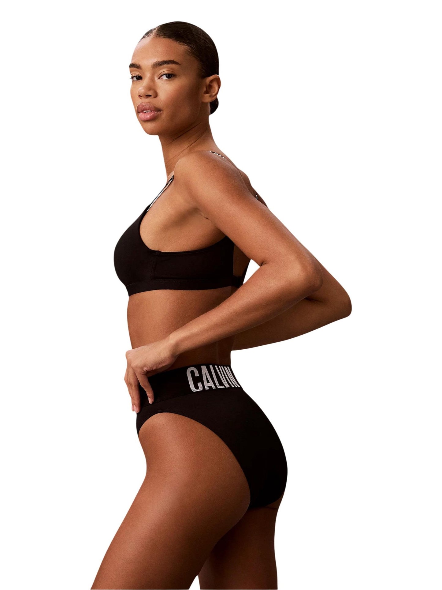 Calvin Klein Underwear · Сутиен · LGHTLY LINED BRALETTE | DontMiss.bg