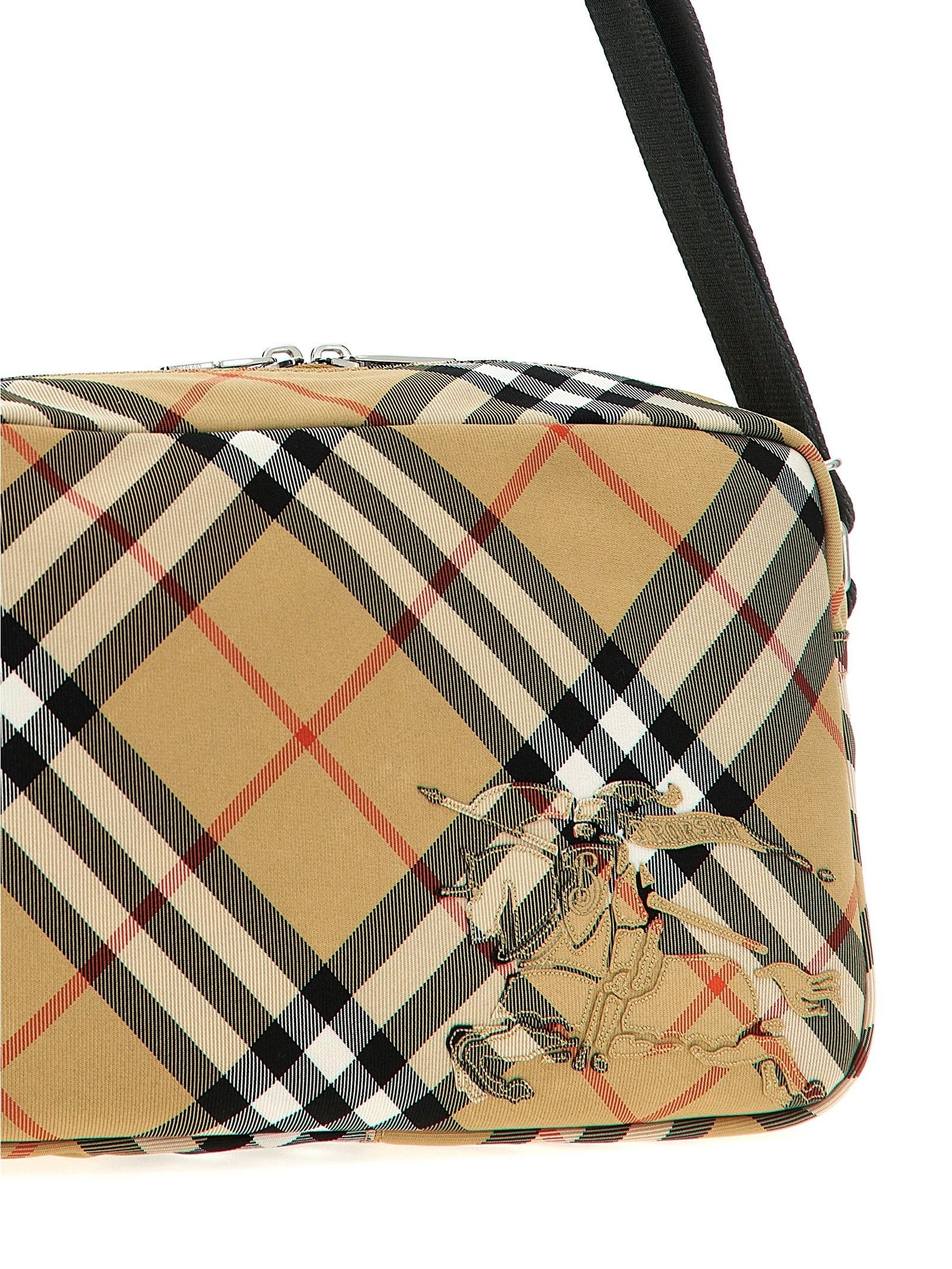 Burberry · Чанта · Бежов | DontMiss.bg