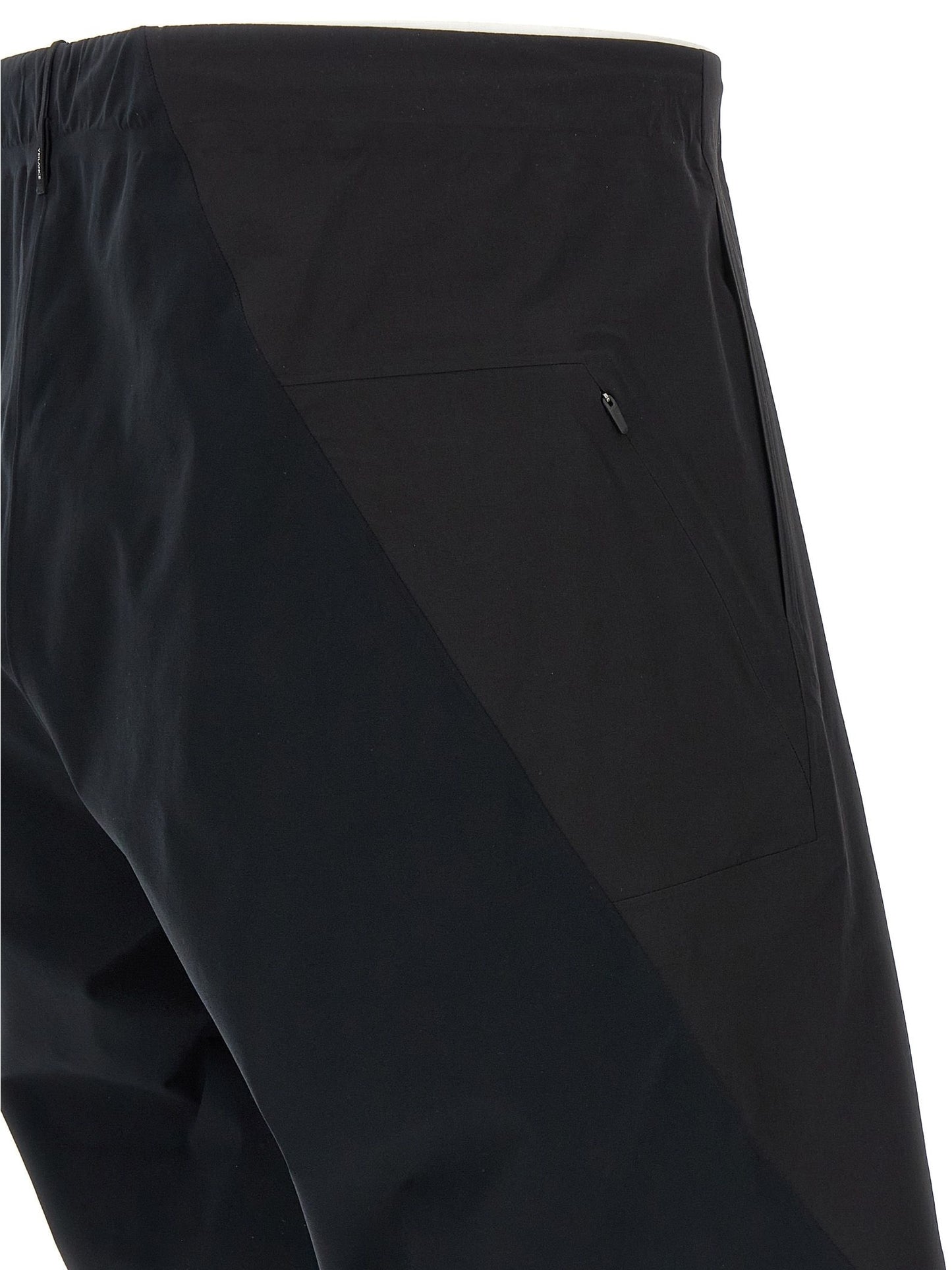 Arc'teryx Veilance · Шорти · Черен | DontMiss.bg