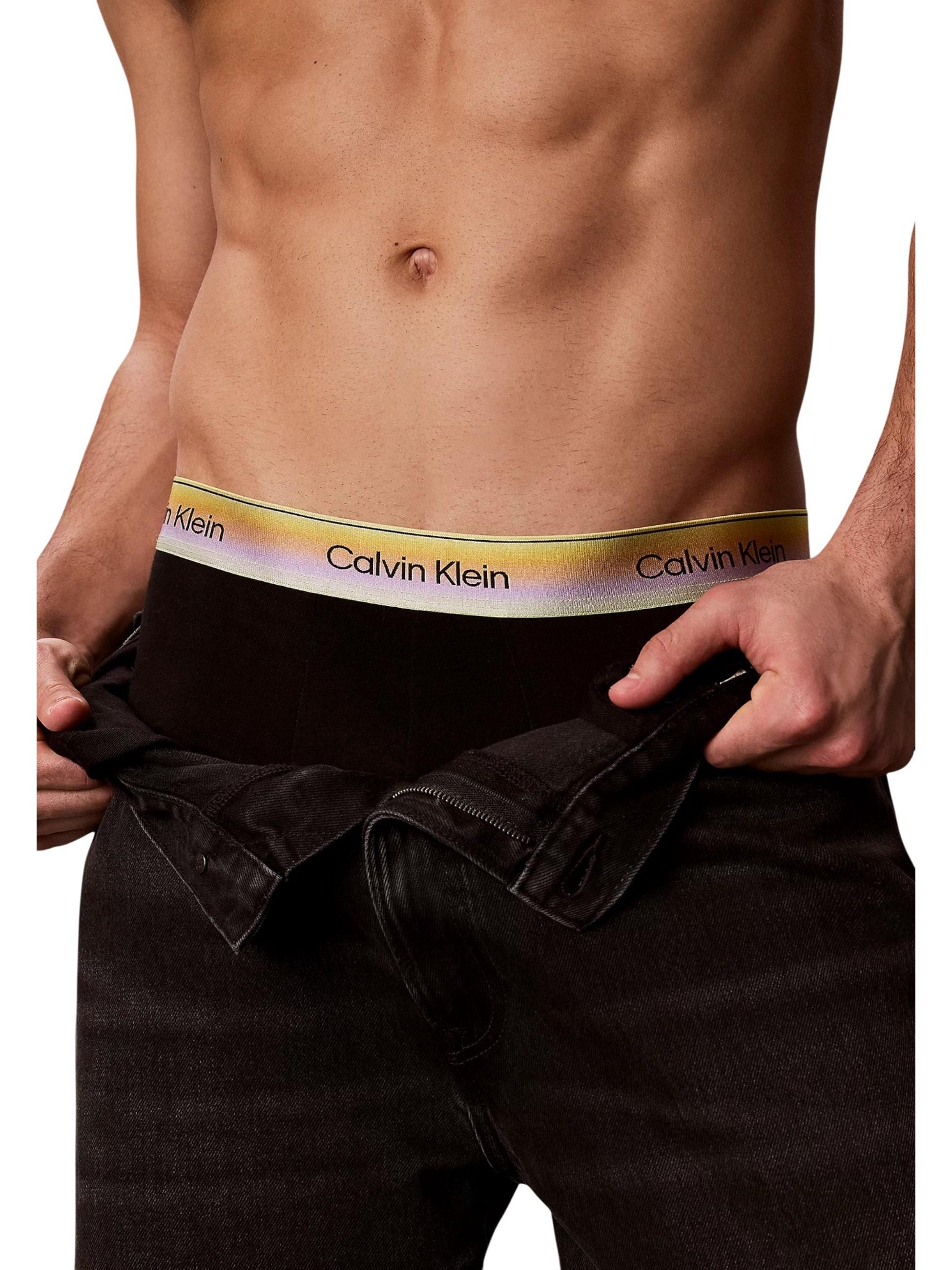 Calvin Klein Underwear · Боксерки · BOXER BRIEF | DontMiss.bg