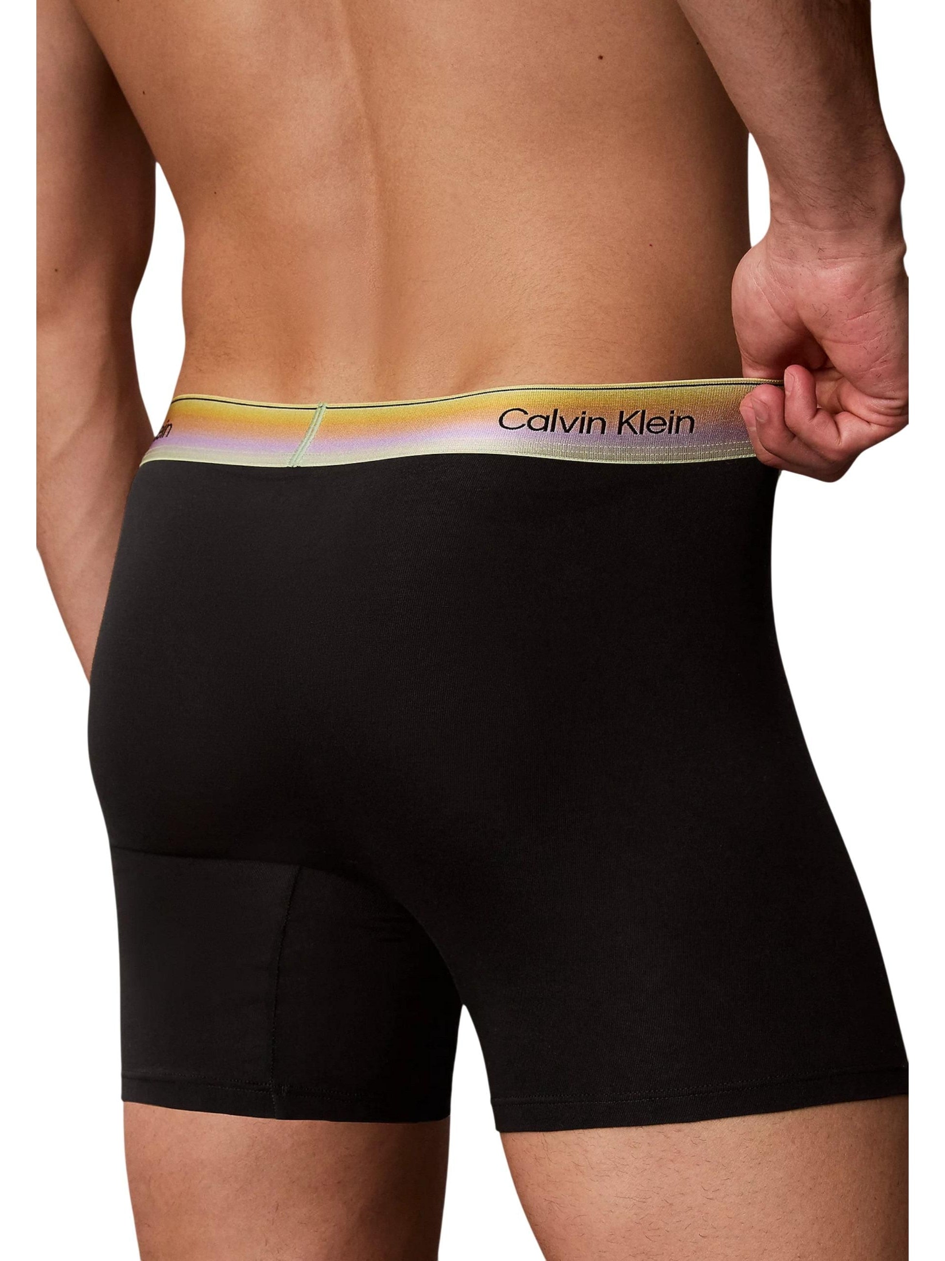 Calvin Klein Underwear · Боксерки · BOXER BRIEF | DontMiss.bg
