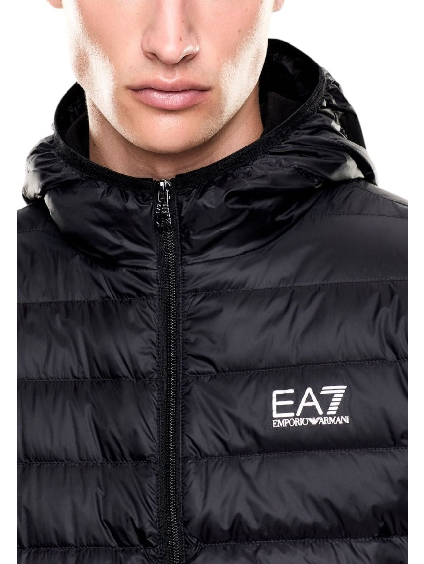Ea7 · Пухено яке · 8NPB24 PNGPZ | DontMiss.bg