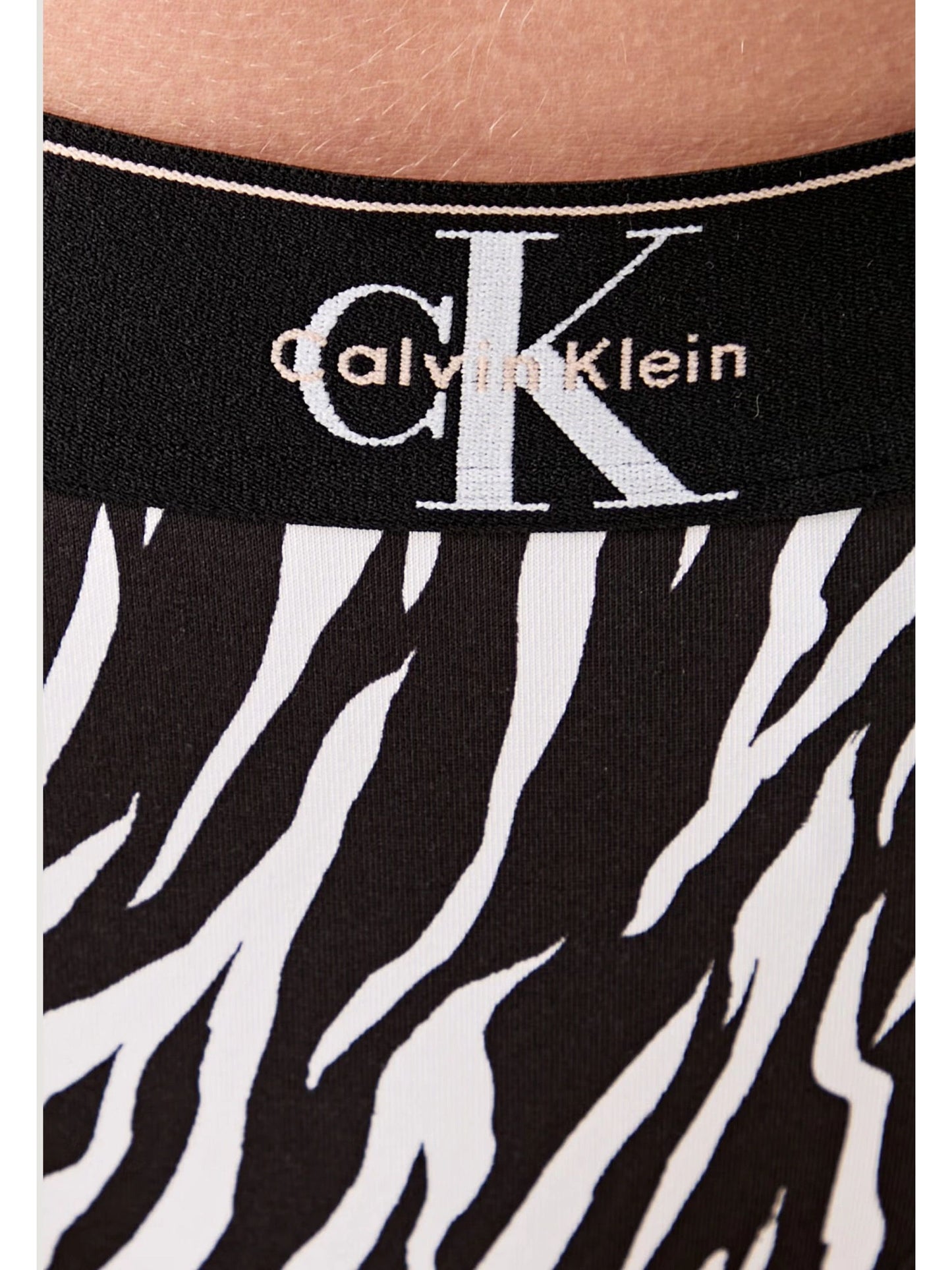 Прашки · Черен